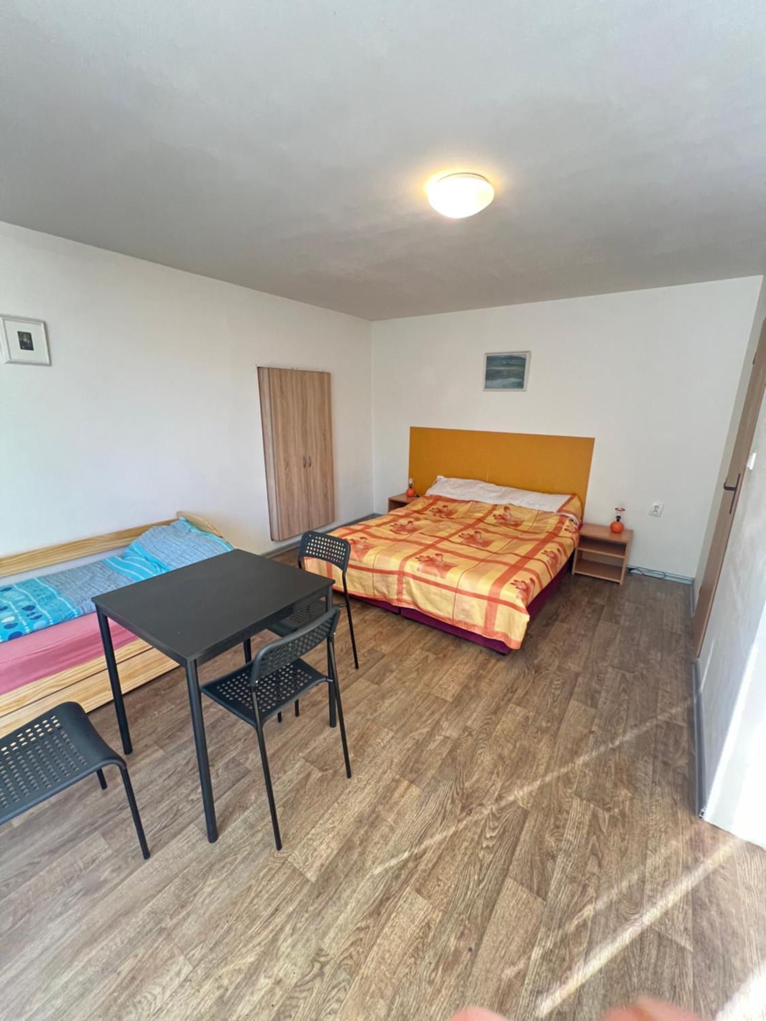 Ubytování Sýkora Apartments Veľký Meder Esterno foto