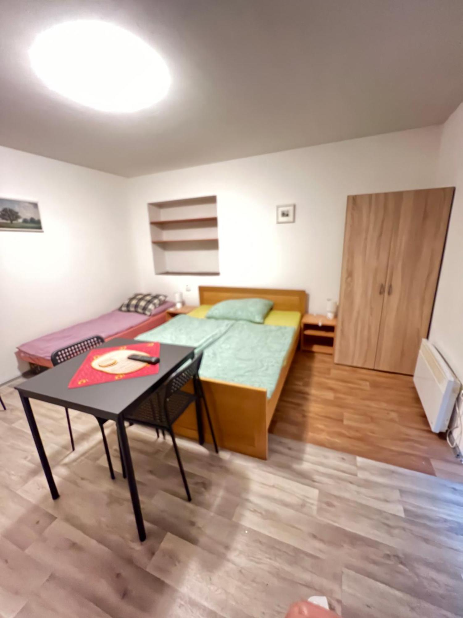 Ubytování Sýkora Apartments Veľký Meder Esterno foto